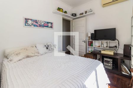 Casa à venda com 250m², 4 quartos e 3 vagasDormitório 3
