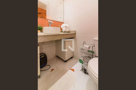 Casa à venda com 250m², 4 quartos e 3 vagasBanheiro