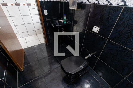 Casa para alugar com 120m², 2 quartos e sem vaga Casa para alugar com 120m², 2 quartos e sem vagaBanheiro