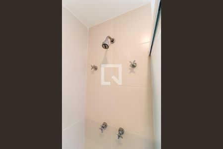 Apartamento para alugar com 74m², 2 quartos e 2 vagas Apartamento para alugar com 74m², 2 quartos e 2 vagasBanheiro