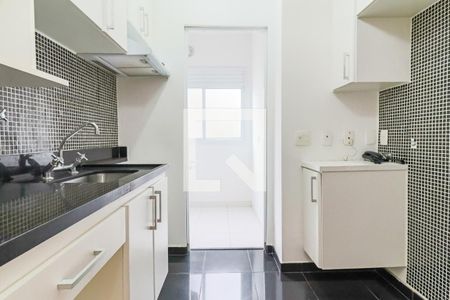 Apartamento para alugar com 74m², 2 quartos e 2 vagas Apartamento para alugar com 74m², 2 quartos e 2 vagasCozinha