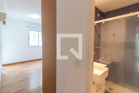 Apartamento para alugar com 74m², 2 quartos e 2 vagas Apartamento para alugar com 74m², 2 quartos e 2 vagasSuíte