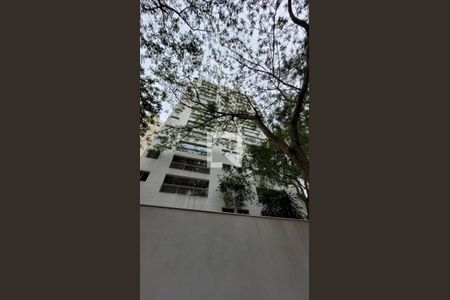 Fachada de apartamento para alugar com 2 quartos, 74m² em Vila Andrade, São Paulo