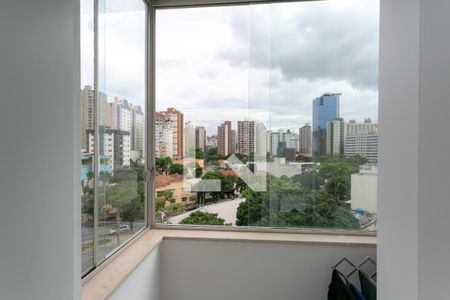 Varanda de apartamento à venda com 1 quarto, 34m² em Funcionários, Belo Horizonte