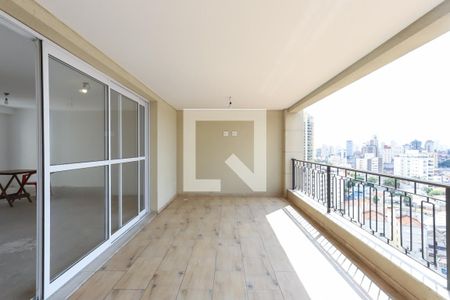 Sacada de apartamento à venda com 4 quartos, 155m² em Santana, São Paulo