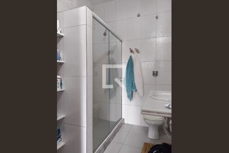 Casa à venda com 390m², 3 quartos e 10 vagasBanheiro Quarto 2 - Suíte