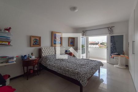 Casa à venda com 390m², 3 quartos e 10 vagasQuarto 3 - Suíte
