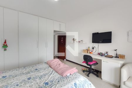 Casa à venda com 390m², 3 quartos e 10 vagasQuarto 2 - Suíte