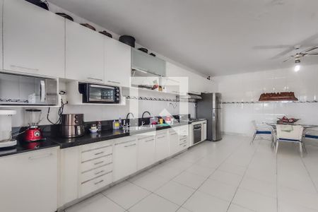 Casa à venda com 390m², 3 quartos e 10 vagasCozinha