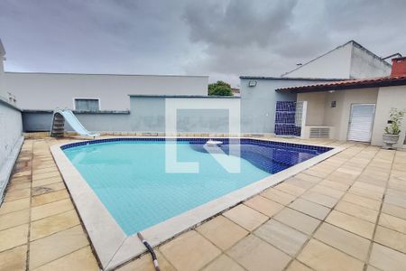 Casa à venda com 390m², 3 quartos e 10 vagasÁrea de Lazer - Piscina