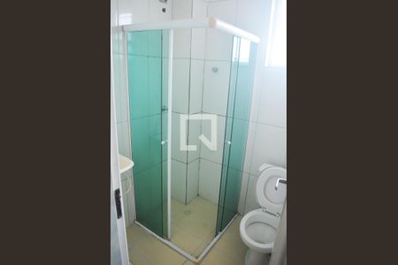 Banheiro de apartamento para alugar com 1 quarto, 38m² em Centro, São Vicente