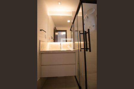 Apartamento para alugar com 78m², 2 quartos e 1 vaga Apartamento para alugar com 78m², 2 quartos e 1 vagaBanheiro da suíte 2