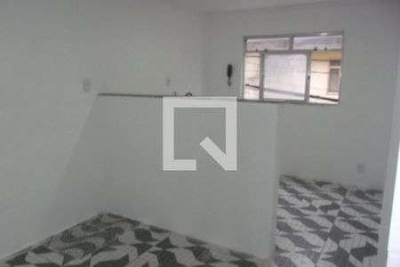 Sala de casa para alugar com 1 quarto, 54m² em Pilares, Rio de Janeiro