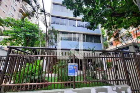 Apartamento à venda com 160m², 3 quartos e 1 vaga Apartamento à venda com 160m², 3 quartos e 1 vagaFachada - Plaquinha