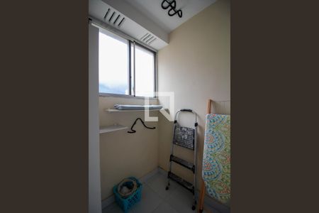 Apartamento à venda com 160m², 3 quartos e 1 vaga Apartamento à venda com 160m², 3 quartos e 1 vagaQuarto de Serviço