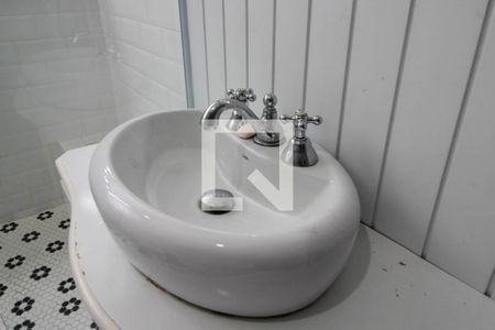 Apartamento à venda com 160m², 3 quartos e 1 vaga Apartamento à venda com 160m², 3 quartos e 1 vagaBanheiro Social