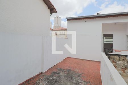 Casa à venda com 180m², 2 quartos e 2 vagasQuintal