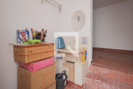 Casa à venda com 180m², 2 quartos e 2 vagasÁrea de Serviço 