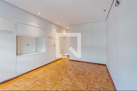 Apartamento à venda com 189m², 3 quartos e 2 vagasSuíte 1