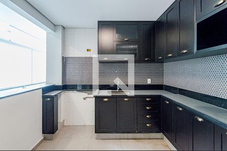 Apartamento à venda com 189m², 3 quartos e 2 vagasCozinha