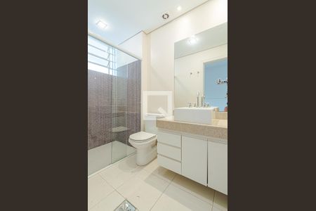 Apartamento à venda com 189m², 3 quartos e 2 vagasBanheiro da Suíte 2