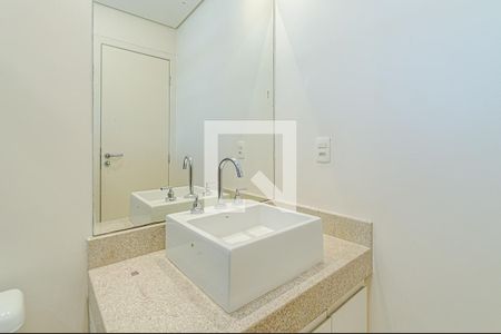 Apartamento à venda com 189m², 3 quartos e 2 vagasBanheiro da Suíte 2