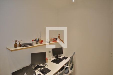 Apartamento para alugar com 71m², 2 quartos e 1 vagaEscritório