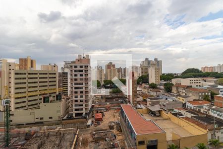 Vista da sacada de apartamento à venda com 1 quarto, 45m² em Bosque, Campinas