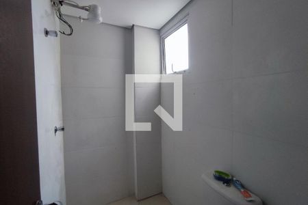Apartamento à venda com 50m², 2 quartos e 1 vaga Apartamento à venda com 50m², 2 quartos e 1 vagaBanheiro