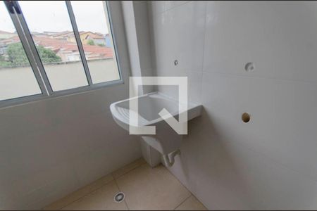 Apartamento para alugar com 50m², 2 quartos e sem vaga Apartamento para alugar com 50m², 2 quartos e sem vagaÁrea de Serviço