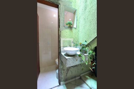 Lavabo de casa para alugar com 3 quartos, 200m² em Vila Lucinda, Santo André