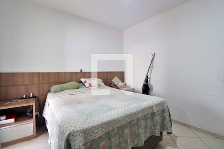 Quarto 1 de casa para alugar com 3 quartos, 200m² em Vila Lucinda, Santo André