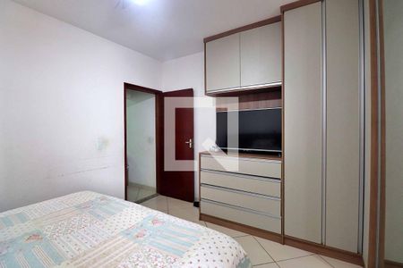 Quarto 1 de casa para alugar com 3 quartos, 200m² em Vila Lucinda, Santo André