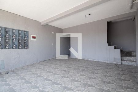 Apartamento para alugar com 38m², 2 quartos e sem vaga Apartamento para alugar com 38m², 2 quartos e sem vagaEntrada