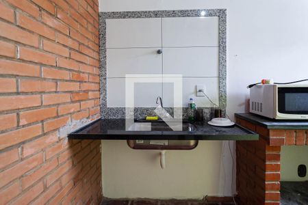 Sala/Cozinha de kitnet/studio para alugar com 1 quarto, 36m² em Santa Amelia, Belo Horizonte