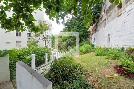 Apartamento à venda com 67m², 2 quartos e 1 vaga Apartamento à venda com 67m², 2 quartos e 1 vagaÁrea verde