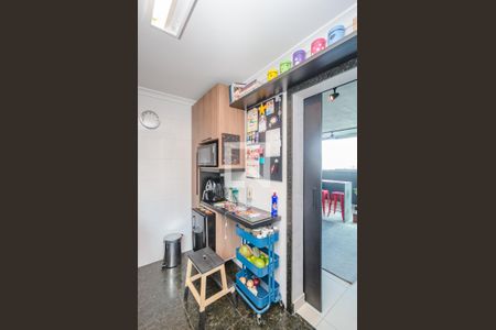 Apartamento para alugar com 69m², 2 quartos e 2 vagasCozinha