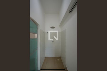 Apartamento para alugar com 69m², 2 quartos e 2 vagasDucha