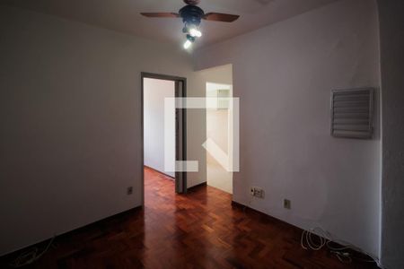 Sala de kitnet/studio para alugar com 1 quarto, 35m² em Liberdade, São Paulo