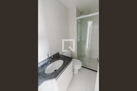 Banheiro de apartamento à venda com 1 quarto, 31m² em Jardim Peri, São Paulo