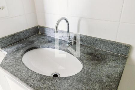 Banheiro Pia de apartamento à venda com 1 quarto, 31m² em Jardim Peri, São Paulo