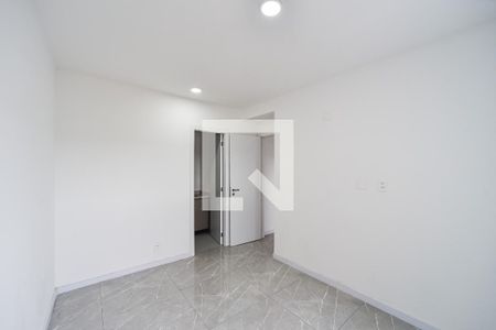 Suíte de apartamento para alugar com 2 quartos, 52m² em Jardim Lindóia, Porto Alegre