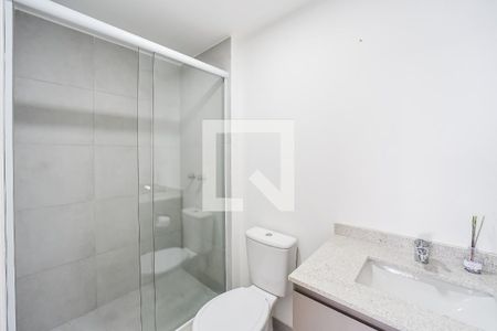 Banheiro da Suíte de apartamento para alugar com 2 quartos, 52m² em Jardim Lindóia, Porto Alegre