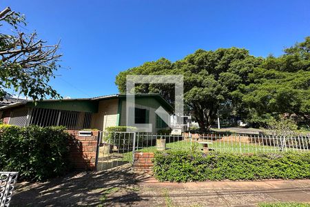 Casa à venda com 100m², 3 quartos e 2 vagasFachada