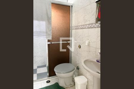 Casa à venda com 200m², 3 quartos e 2 vagasBanheiro 2