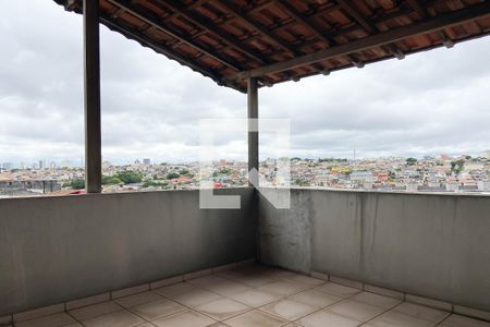 Varanda do Sótão de casa à venda com 3 quartos, 200m² em Vila Yolanda, Osasco