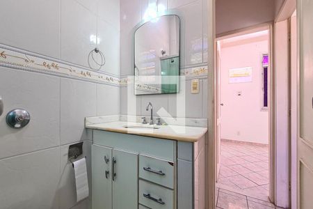 Casa à venda com 160m², 2 quartos e 1 vaga Casa à venda com 160m², 2 quartos e 1 vagaBanheiro