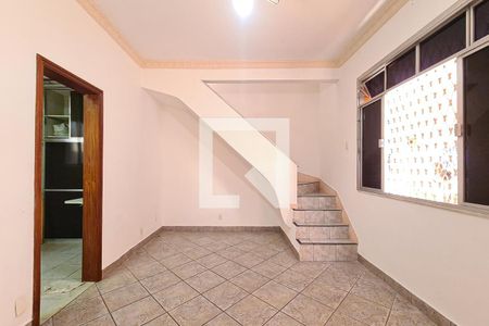 Sala de casa à venda com 2 quartos, 160m² em Cachambi, Rio de Janeiro