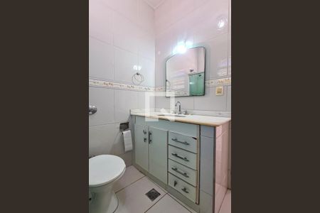 Casa à venda com 160m², 2 quartos e 1 vaga Casa à venda com 160m², 2 quartos e 1 vagaBanheiro