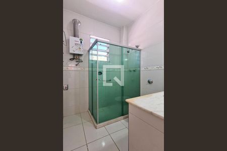 Casa à venda com 160m², 2 quartos e 1 vaga Casa à venda com 160m², 2 quartos e 1 vagaBanheiro
